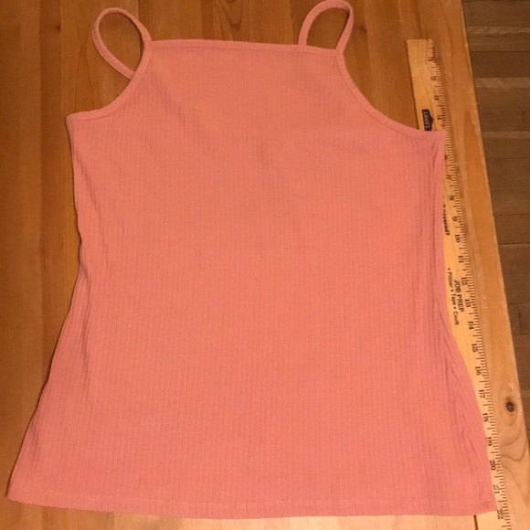 Rue21 Tops - 10/$25 Rue21 Dusty Pink Ribbed Spaghetti Strap Top